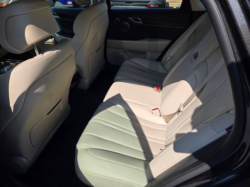 Used 2024 Genesis G80 2.5T w/ Advanced Package AWD/4WD image 23