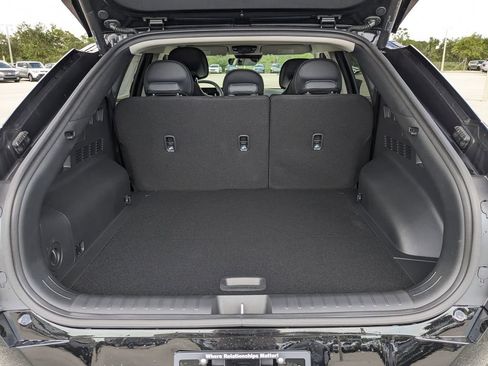 New 2025 Kia EV6 Wind RWD image 15