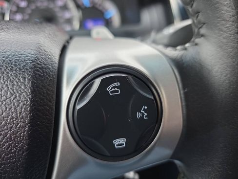 Used 2014 Toyota Camry SE FWD image 22