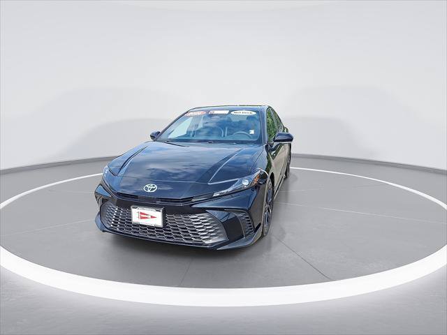 Certified 2026 Toyota Camry SE w/ Convenience Package FWD image 3