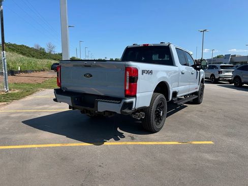 New 2026 Ford F250 Lariat w/ Black Appearance Package AWD/4WD image 6