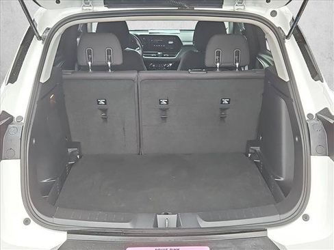 Used 2024 Chevrolet TrailBlazer LT w/ LT Cold Weather Package FWD image 6