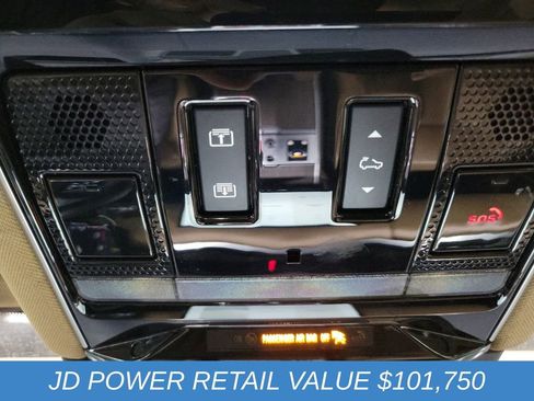 Used 2023 Land Rover Range Rover SE image 21