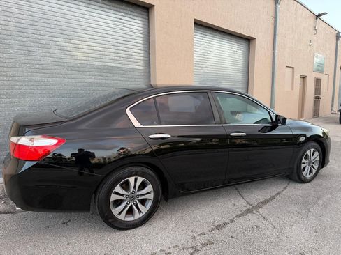 Used 2014 Honda Accord LX image 5