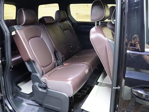 Used 2025 Volkswagen ID. Buzz Pro S RWD image 63