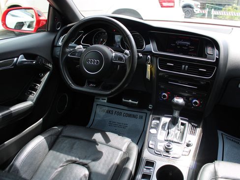 Used 2015 Audi RS 5 Cabriolet AWD/4WD image 15
