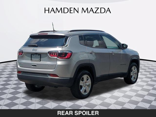 Used 2022 Jeep Compass Latitude AWD/4WD image 3