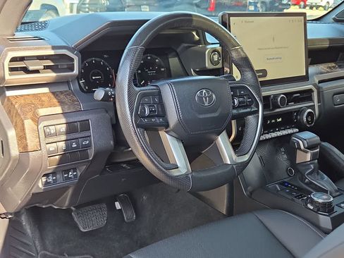 Certified 2024 Toyota Tacoma Limited w/ Limited Package (LT) AWD/4WD image 10