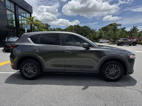 Used 2020 MAZDA CX-5 Touring FWD image 5
