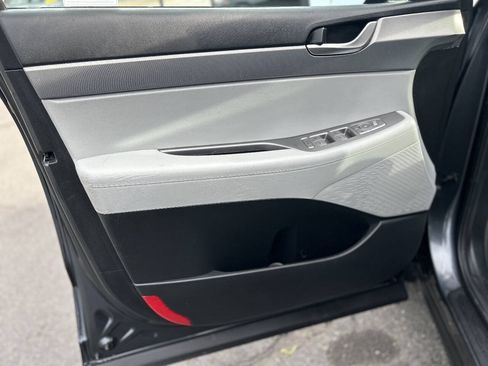 Used 2020 Hyundai Palisade SEL w/ Convenience Package FWD image 8