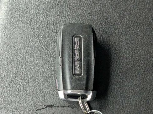 Used 2021 RAM 1500 Tradesman AWD/4WD image 27