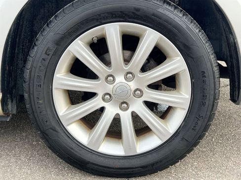 Used 2012 Chrysler 200 Touring image 14