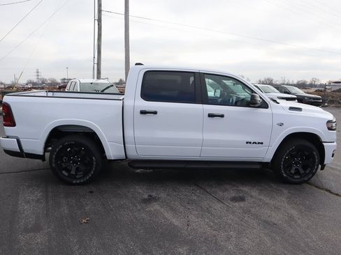 New 2026 RAM 1500 4x4 Crew Cab image 3