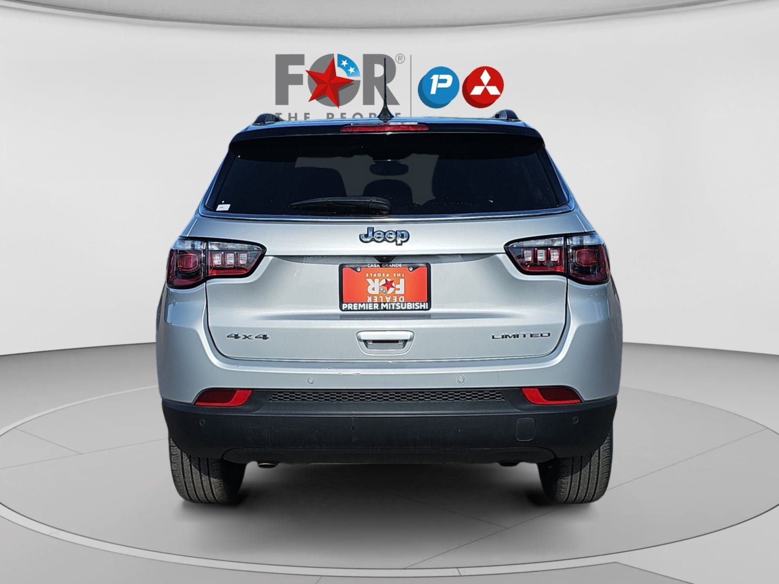Used 2025 Jeep Compass Limited AWD/4WD image 4