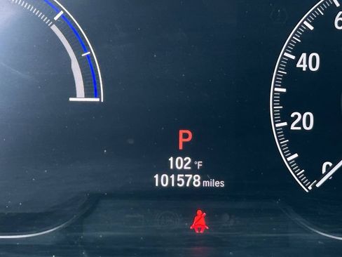 Used 2019 Honda Accord EX image 33