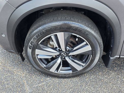 Used 2023 Nissan Rogue Platinum w/ Platinum Premium Package FWD image 37