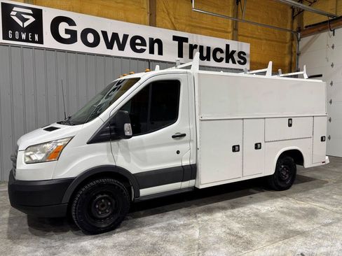 Used 2017 Ford Transit 350 138 w/ Interior Upgrade Package RWD image 4
