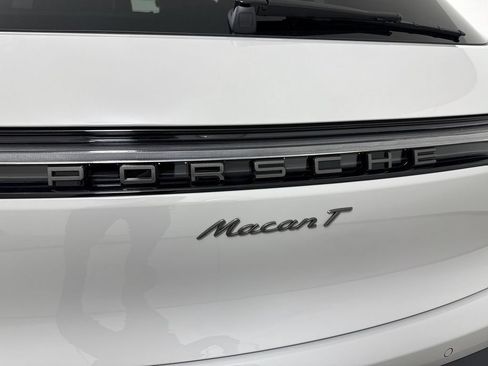 Certified 2026 Porsche Macan Turbo AWD/4WD image 19
