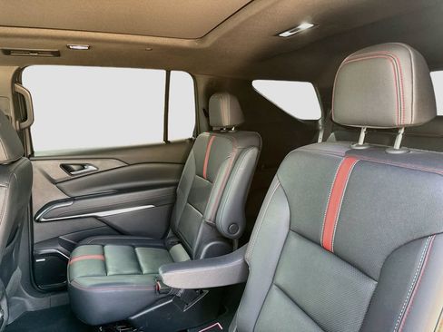 Used 2026 Chevrolet Traverse RS w/ LPO, Floor Liner Package FWD image 25