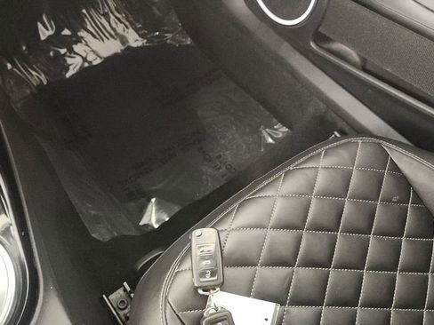 Used 2019 Volkswagen Beetle 2.0T Final Edition SEL image 16