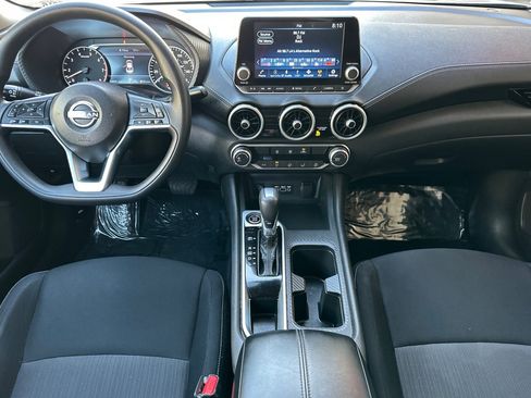 Used 2024 Nissan Sentra SV image 16