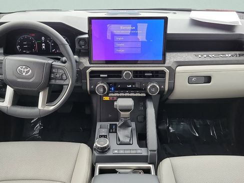 Certified 2026 Toyota Tacoma Limited AWD/4WD image 13