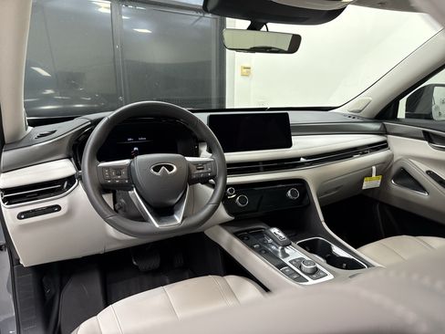 Certified 2027 INFINITI QX60 Luxe w/ Cargo Package FWD image 17