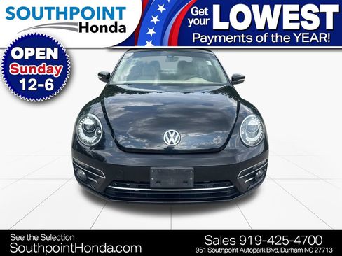 Used 2018 Volkswagen Beetle 2.0T SE FWD image 2