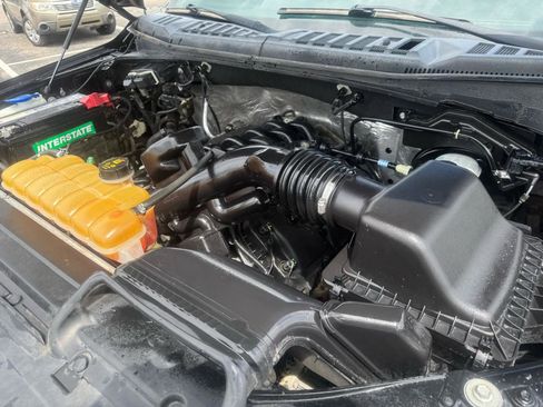 Used 2017 Ford F150 Lariat w/ Equipment Group 502A Luxury AWD/4WD image 64