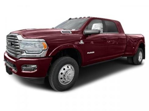 Used 2024 RAM 3500 Tradesman w/ Chrome Appearance Group image 5