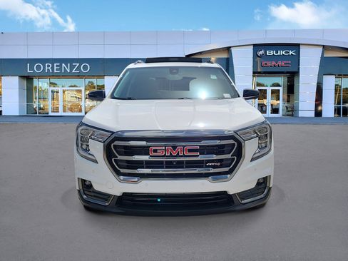 Used 2024 GMC Terrain AT4 w/ Tech Package AWD/4WD image 2