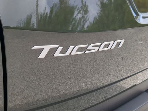 New 2026 Hyundai Tucson SE image 13