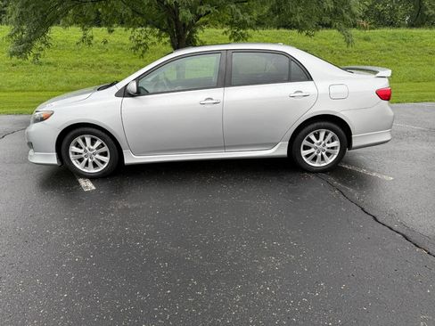 Used 2010 Toyota Corolla S FWD image 15