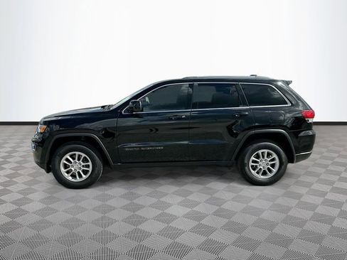 Used 2020 Jeep Grand Cherokee Laredo w/ Security & Convenience Group image 4