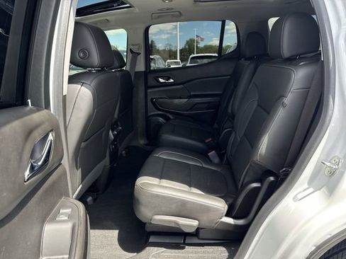 Used 2023 GMC Acadia SLT w/ Elevation Edition AWD/4WD image 26