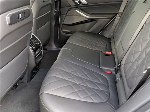 New 2026 BMW X5 xDrive40i w/ Climate Comfort Package image 17