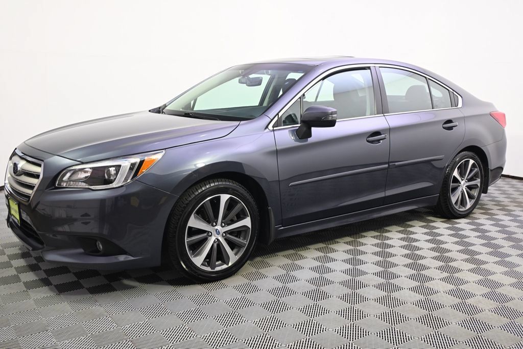 Used 2017 Subaru Legacy 3.6R Limited AWD/4WD image 2