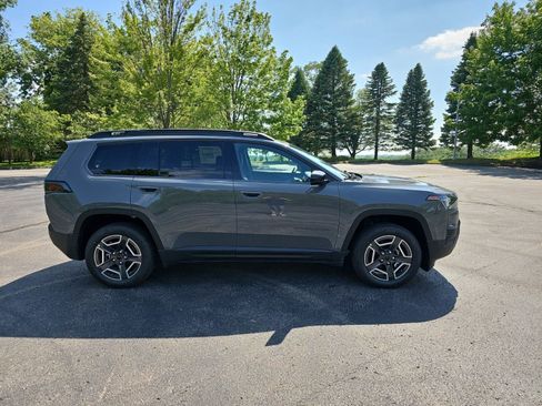 New 2026 Jeep Cherokee Laredo AWD/4WD image 7