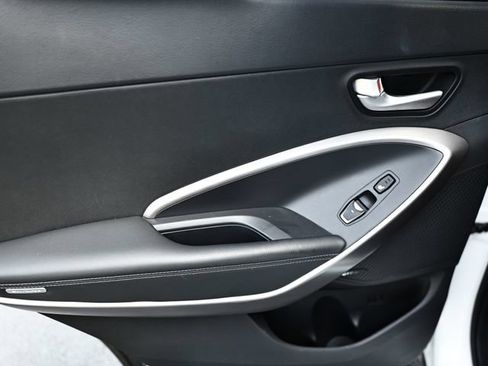 Used 2015 Hyundai Santa Fe Sport 2.0T w/ Option Group 05 FWD image 26
