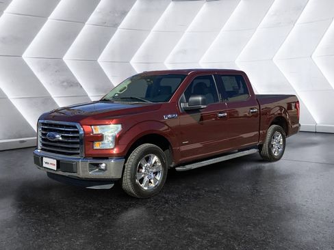 Used 2015 Ford F150 XLT w/ Equipment Group 302A Luxury image 3