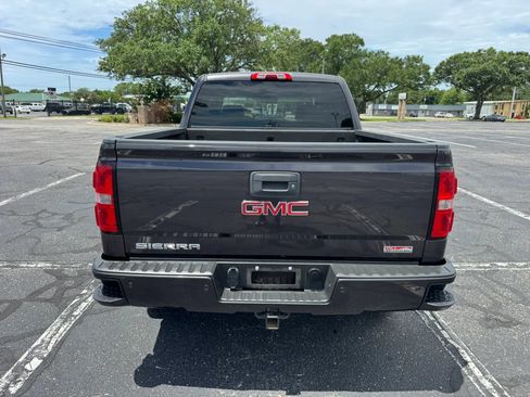 Used 2015 GMC Sierra 1500 SLT w/ All-Terrain Package AWD/4WD image 7