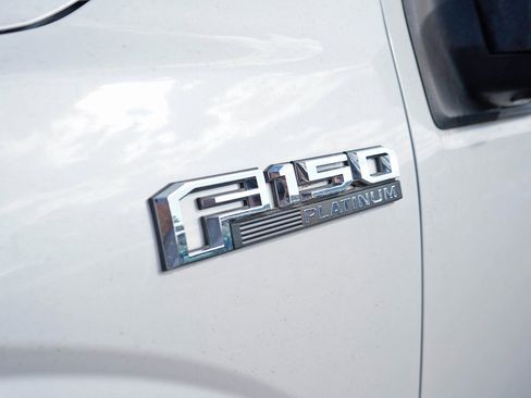 Used 2019 Ford F150 XLT w/ Trailer Tow Package AWD/4WD image 4