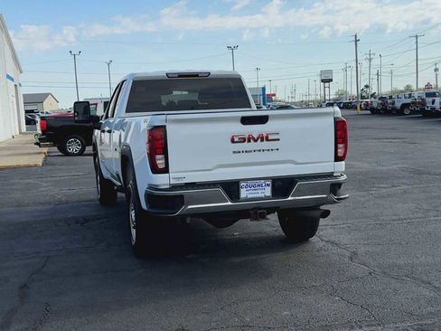 Certified 2024 GMC Sierra 2500 Pro w/ Convenience Package AWD/4WD image 7