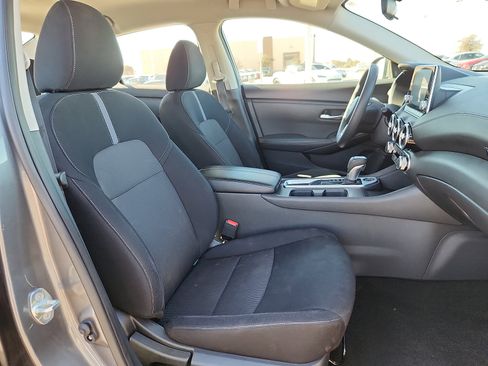 Used 2024 Nissan Sentra SV image 15