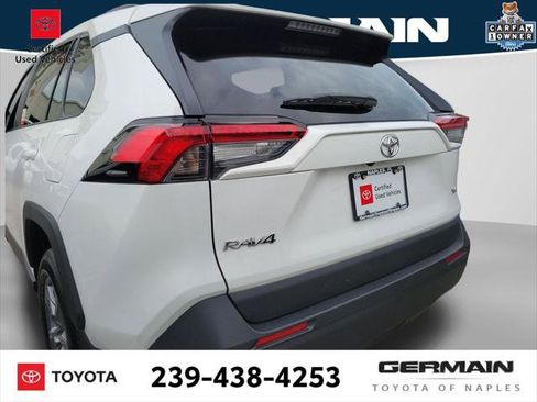 Certified 2025 Toyota RAV4 XLE w/ Convenience Package FWD image 17