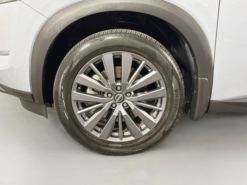 Used 2023 Nissan Pathfinder SL w/ SL Premium Package AWD/4WD image 33