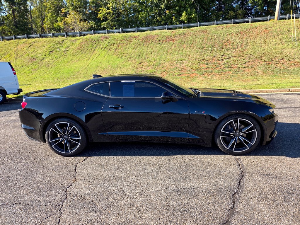 Used 2021 Chevrolet Camaro LT RWD image 2