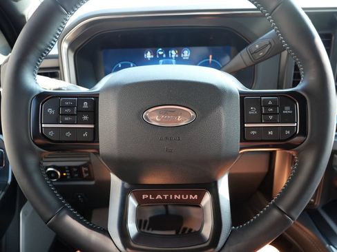 New 2026 Ford F250 Platinum AWD/4WD image 24