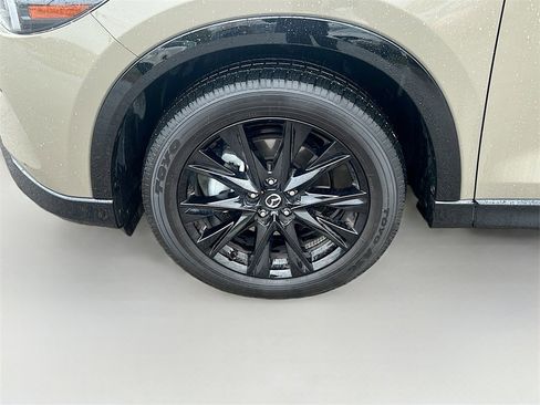 Used 2025 MAZDA CX-5 Carbon Edition image 34