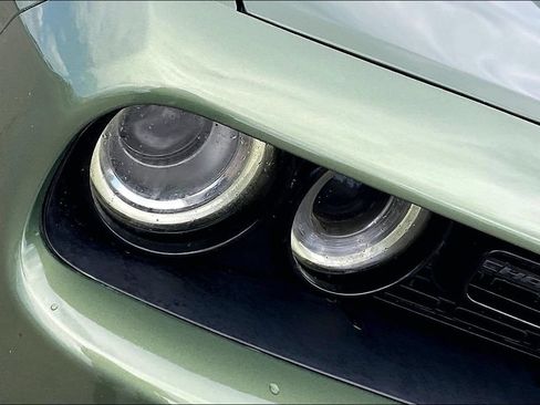Used 2018 Dodge Challenger SXT Plus RWD image 22